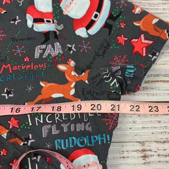 Rudolph the red nose reindeer scrub top 
size M - Picture 7 of 8